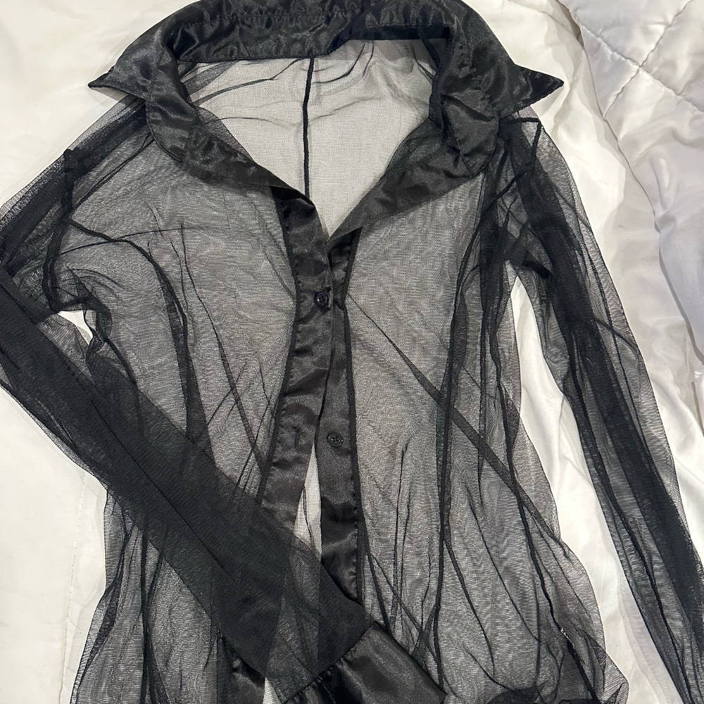 idk the brand 
size small